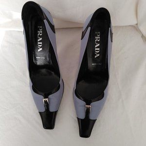 Vintage Prada Two-Tone Pumps/Heels